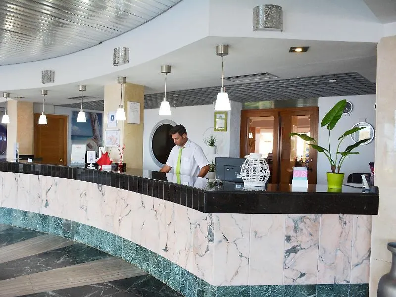 Apartamentos Playa Moreia S'Illot  S'Illot (Mallorca)