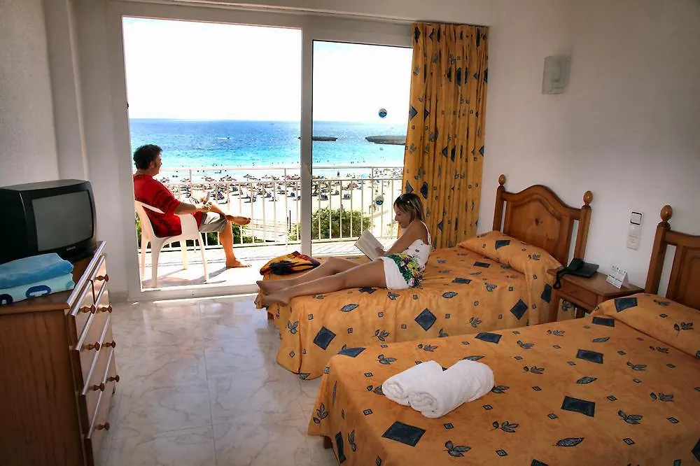 Apartamentos Playa Moreia S'Illot  0*, S'Illot (Mallorca) Spain
